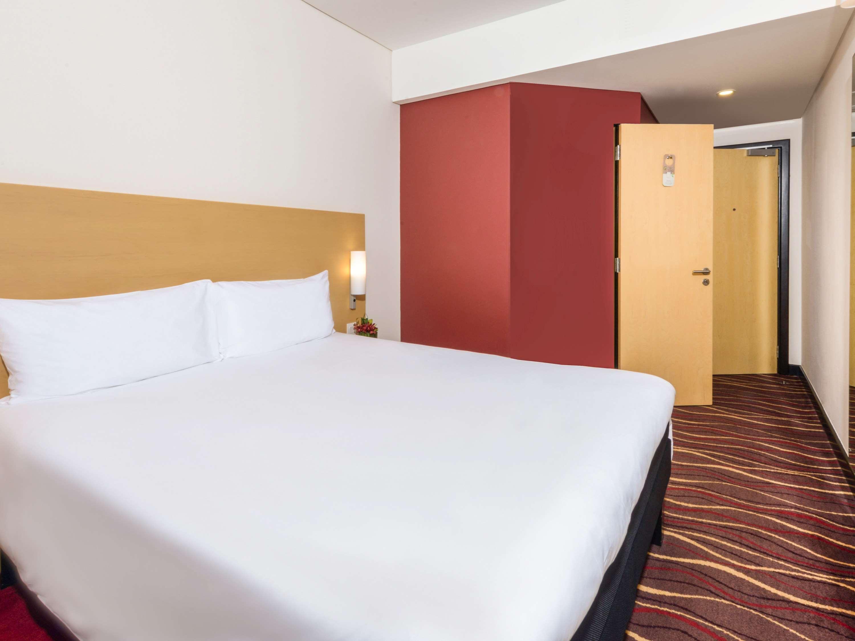 Ibis Seef Manama Exterior foto